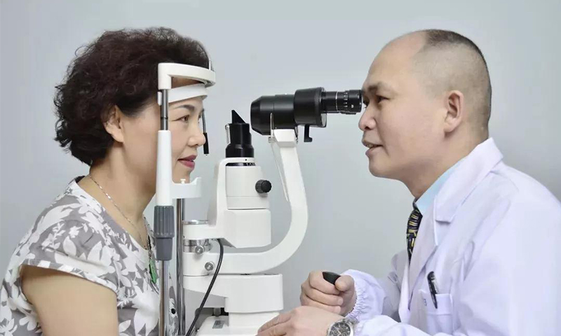 選購老花鏡為什么要先行驗光？